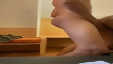 Bokep Indo Ngewe Sambil Berdiri Jilbab Sange